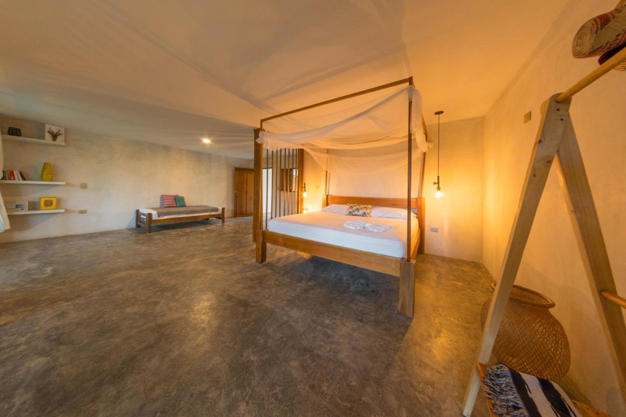 Casa Chapolin Boutique Guesthouse ปาโลมิโน ภายนอก รูปภาพ