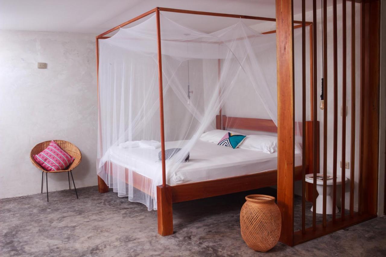 Casa Chapolin Boutique Guesthouse ปาโลมิโน ภายนอก รูปภาพ
